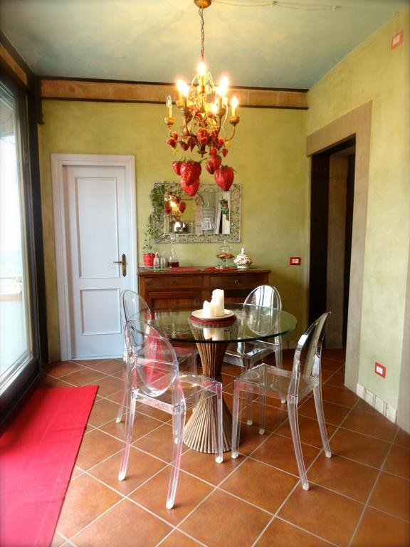 Vistalago Guesthouse ネーミ エクステリア 写真
